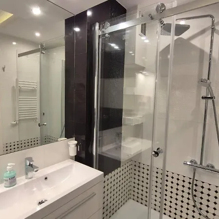 Z Ogrodem Краков